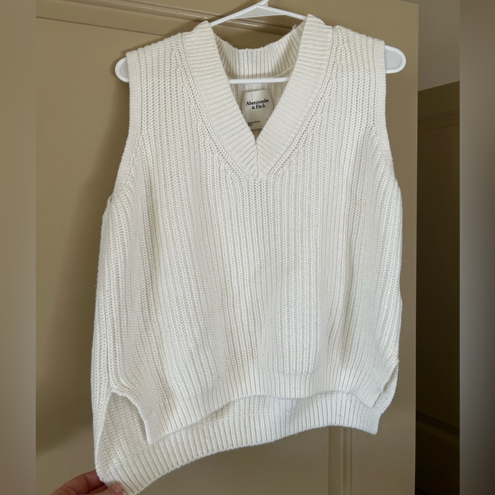 A&F Women’s Vest
